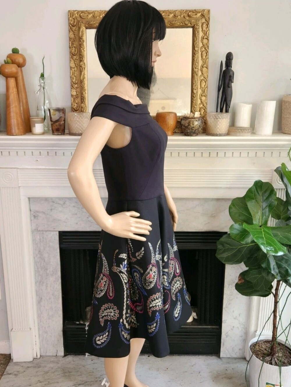 Ted Baker Black Embroidered Dress Size 6 Metallic Paisley Print Holiday Party - Picture 5 of 8